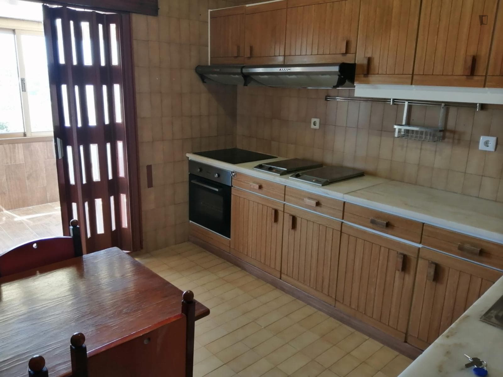 Charming 3-bedroom flat photo 1