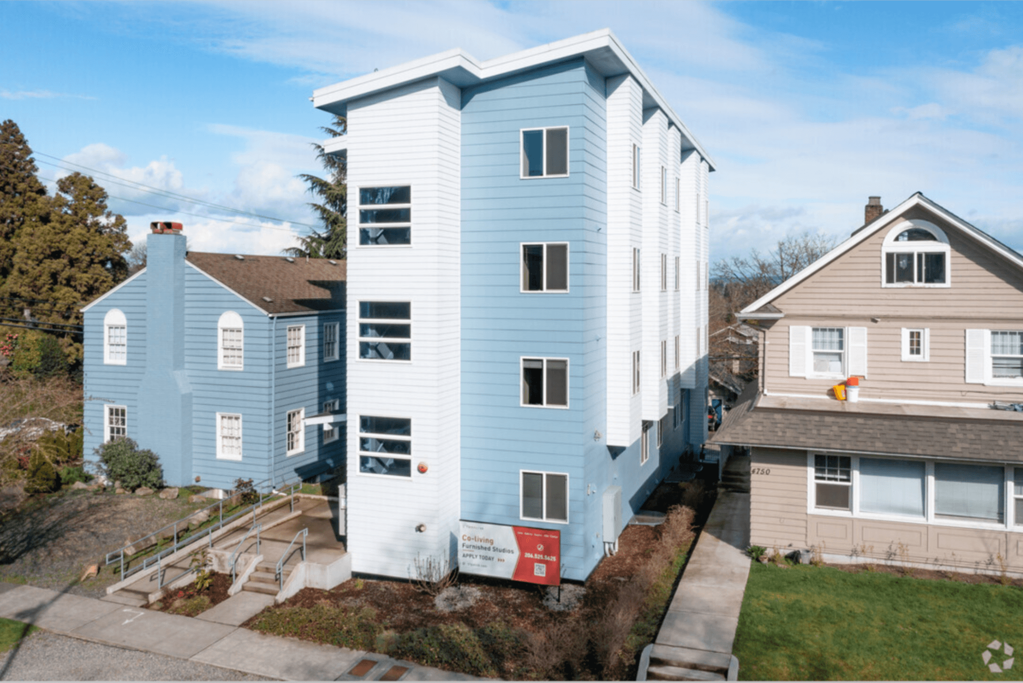 Property photo thumbnail