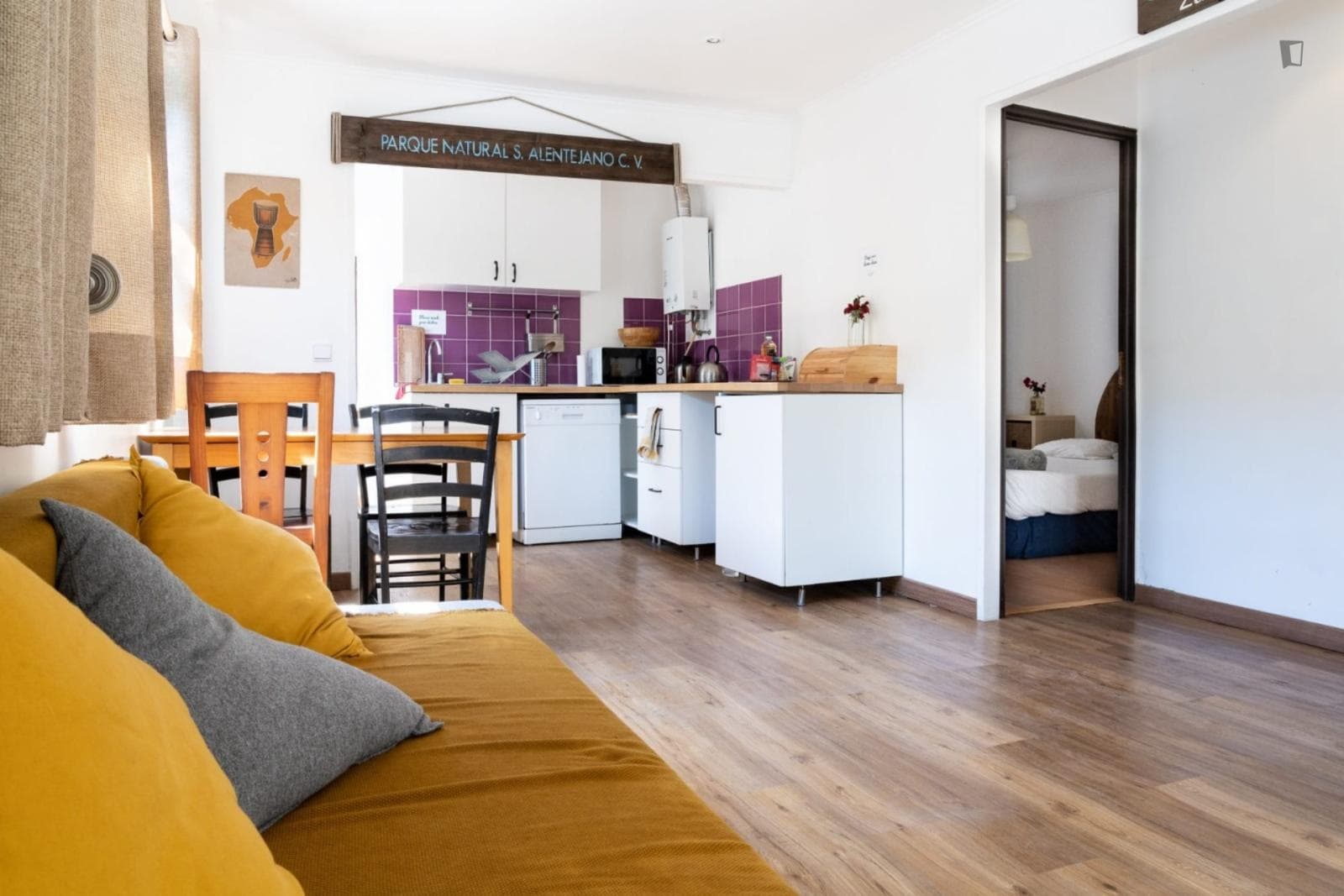 Sunny and comfortable house in Costa da Caparica photo 1