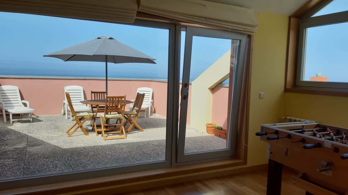 Penthouse by the ocean photo 1