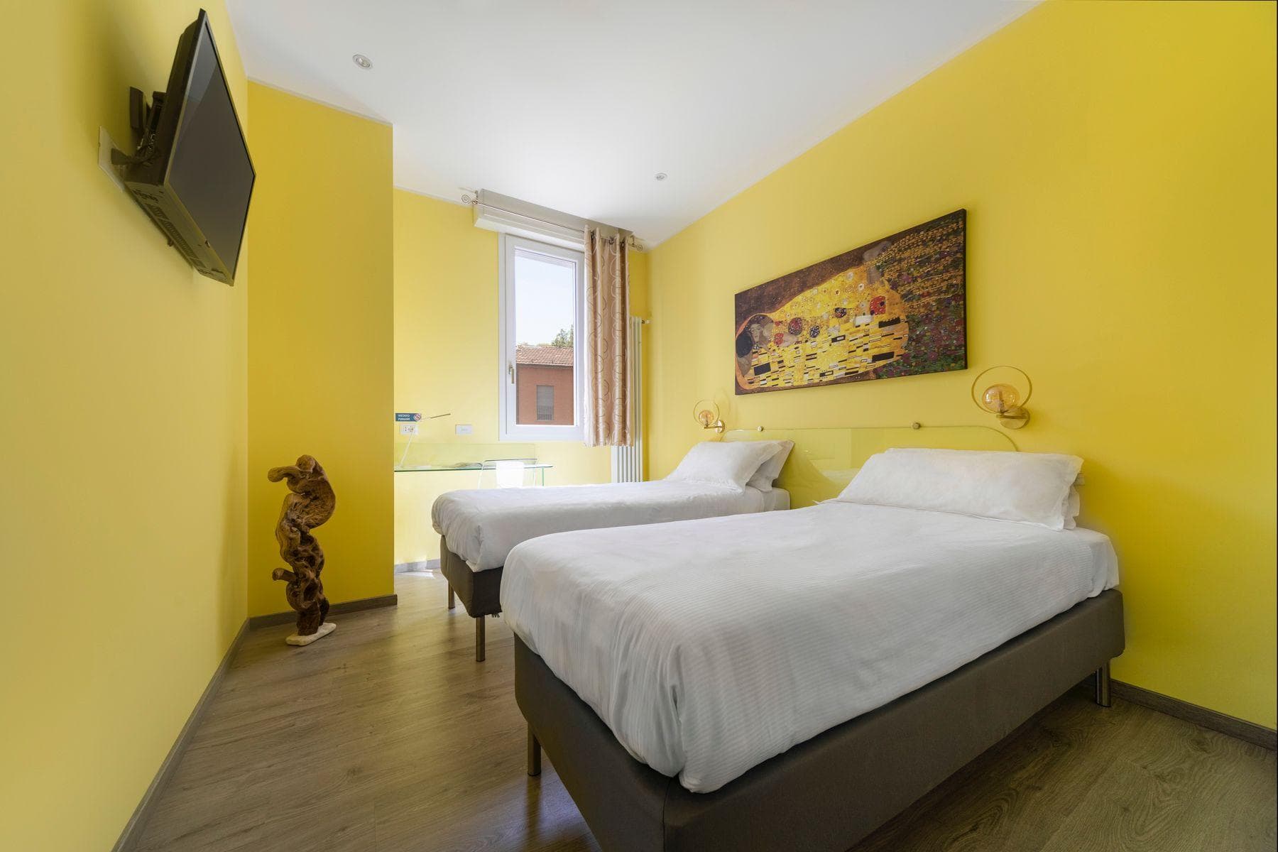 Dallolio Yellow Room photo 1