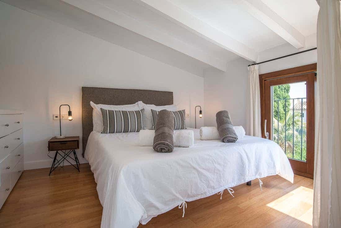 Townhouse in Alicanti photo 1