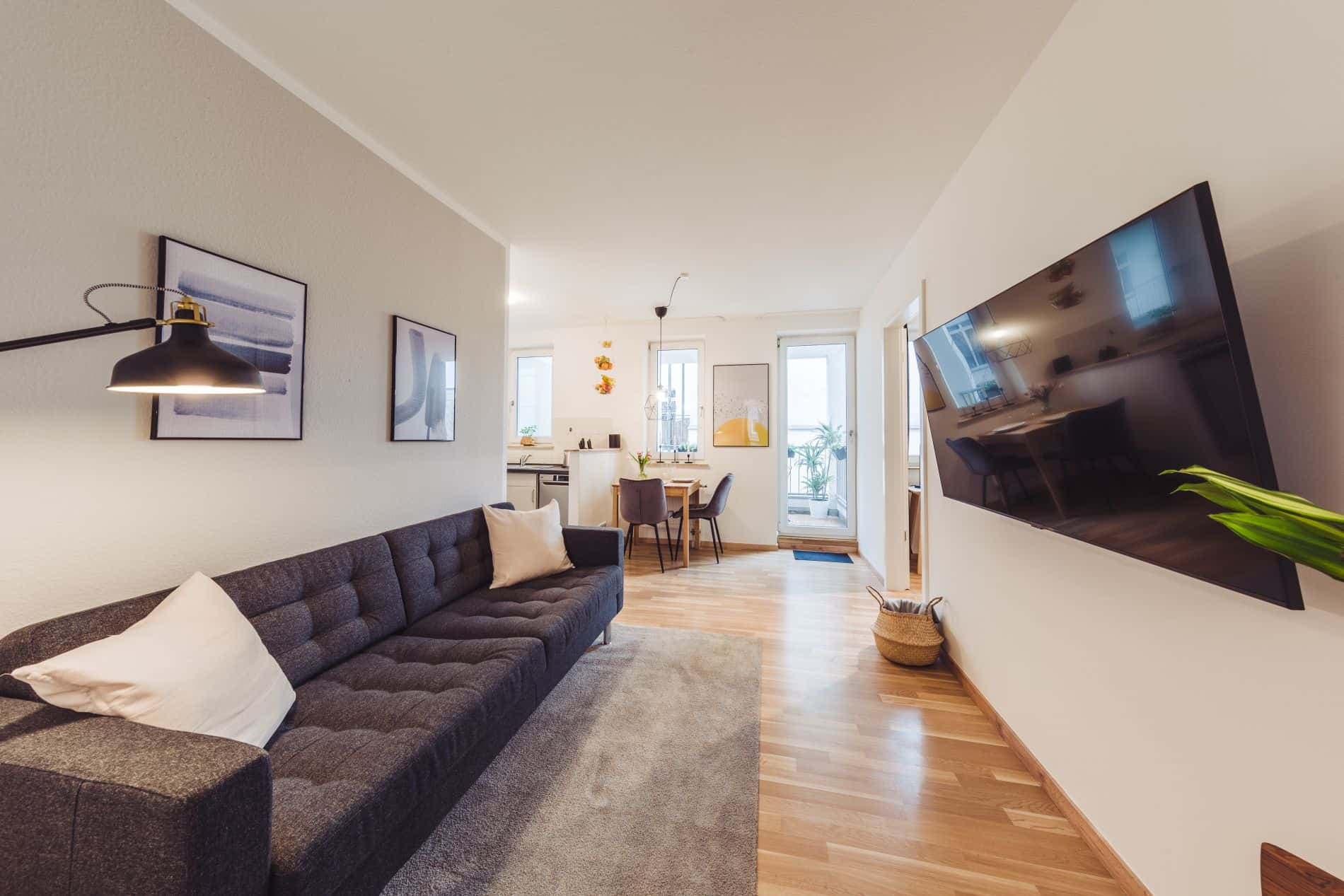 Perfekte 3-Zimmer-Wohnung in der Torstr. mit Balkon, Berlin photo 1