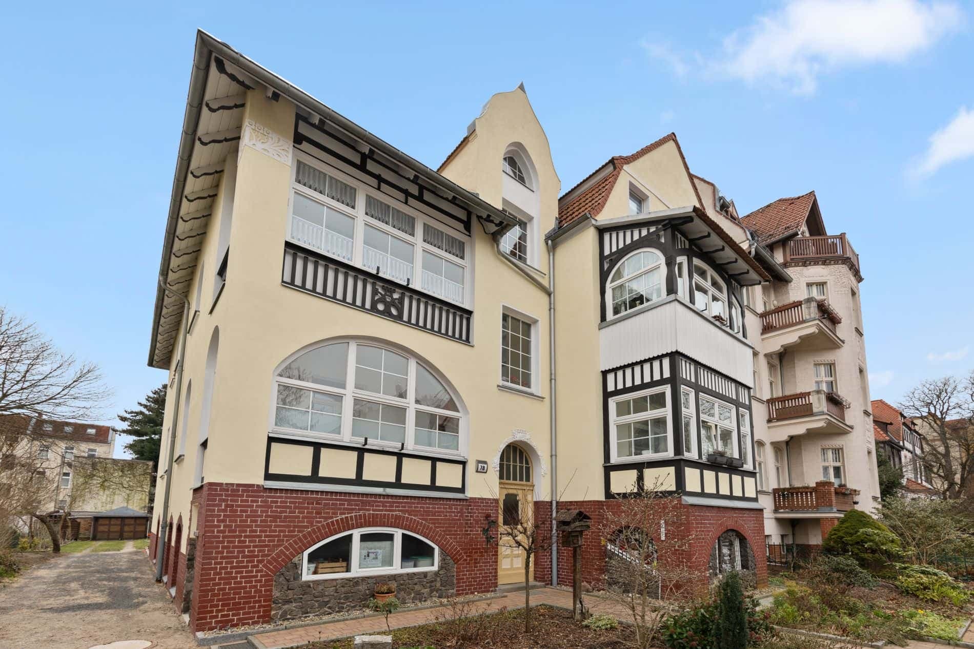 Property photo thumbnail