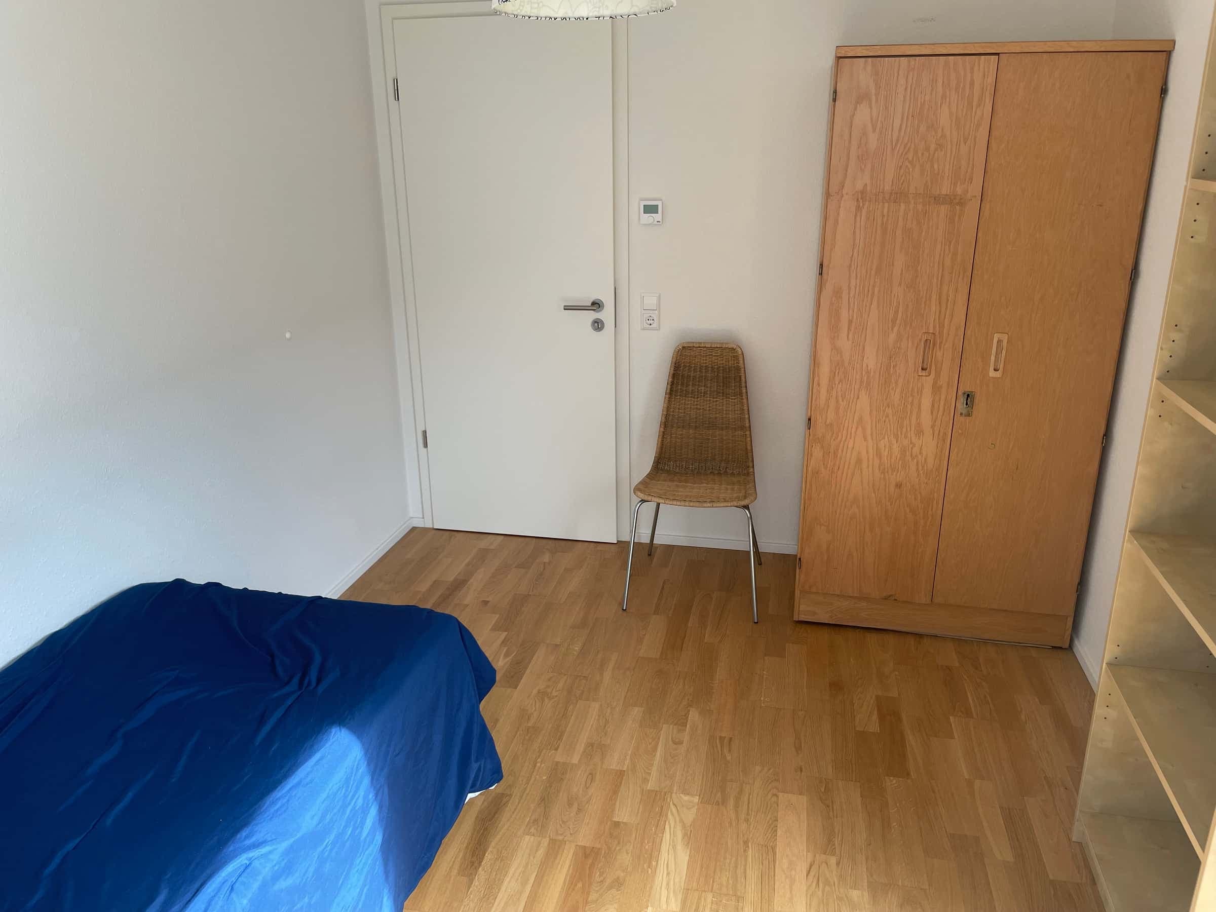 Room in Hauptstraße, Leinfelden-Echterdingen for 100 m² with 3 bedrooms photo 1