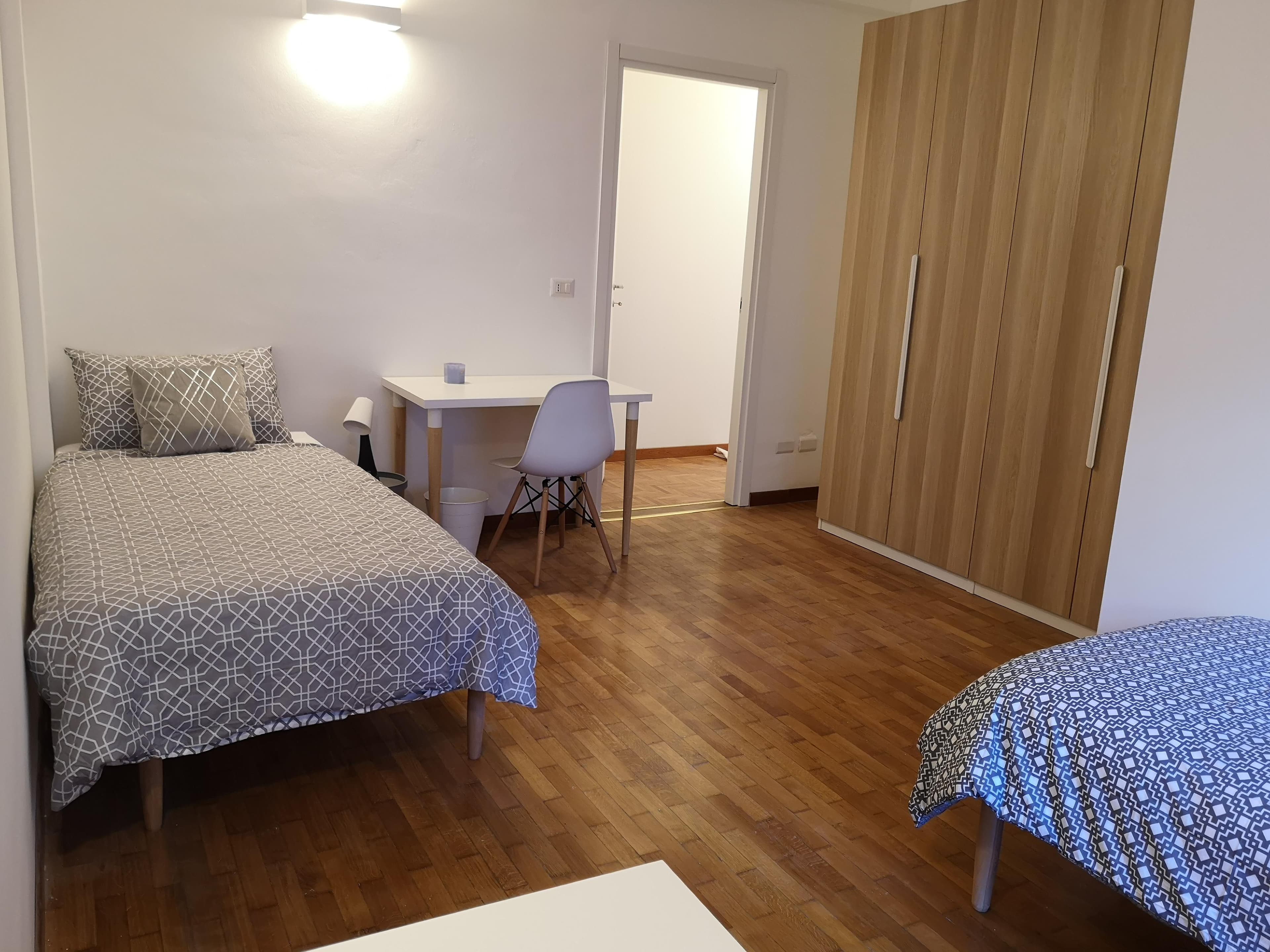 Viale Campania 29 - Twin Room 2 for double use photo 1