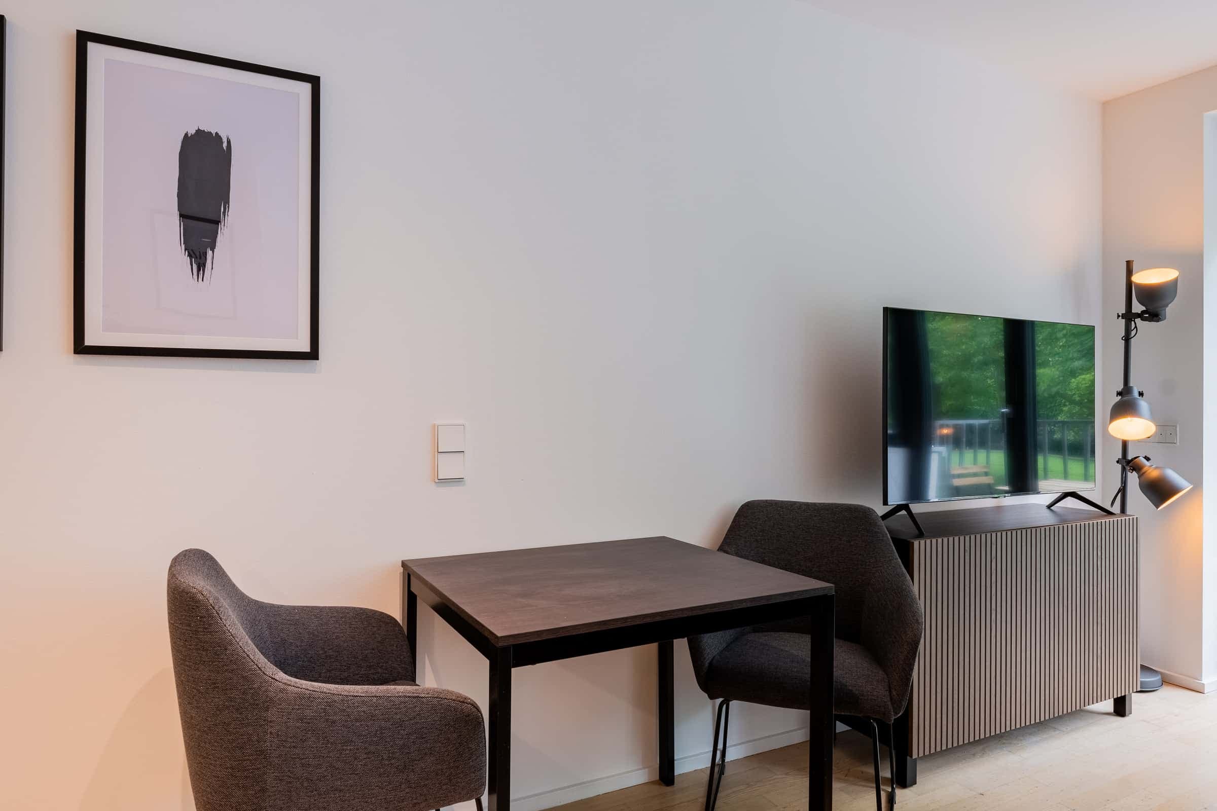Helle Wohnung in Berlin Kreuzberg am Mariannenplatz – Balkon – exklusiv ausgestattet! photo 1