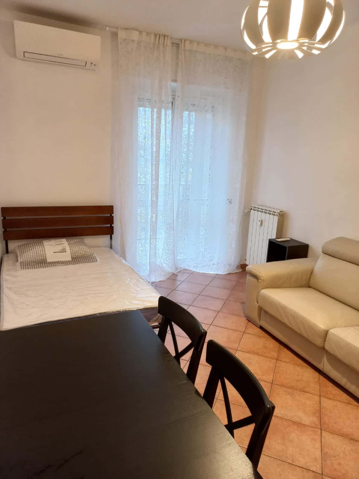 Room - Bicocca photo 1