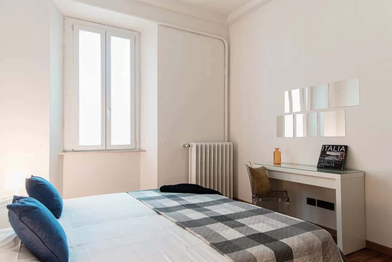 Apartment in Viale Varese photo 1
