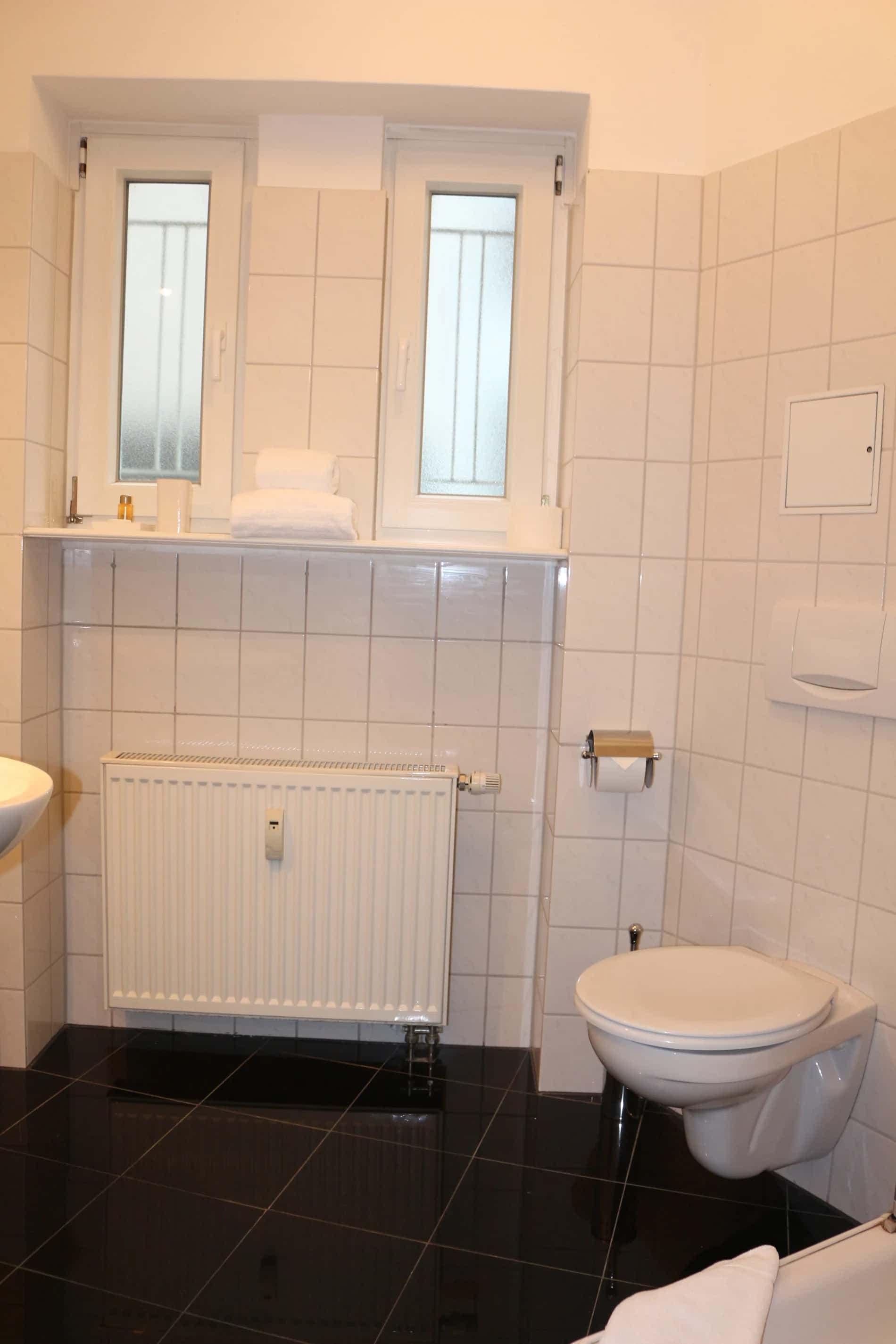 Apartment with park view photo 1