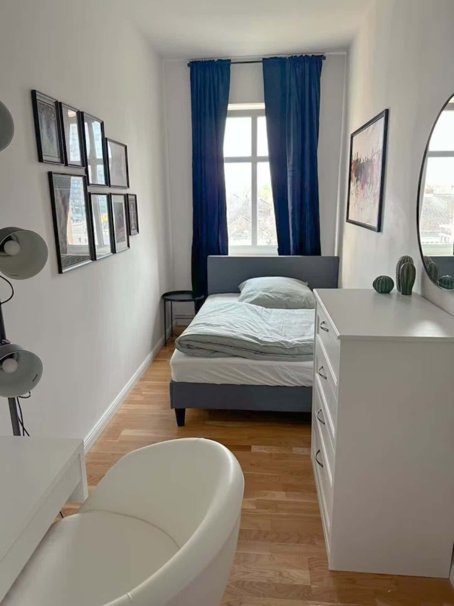 Revaler Straße 4th Floor - Small Room 1 photo 1