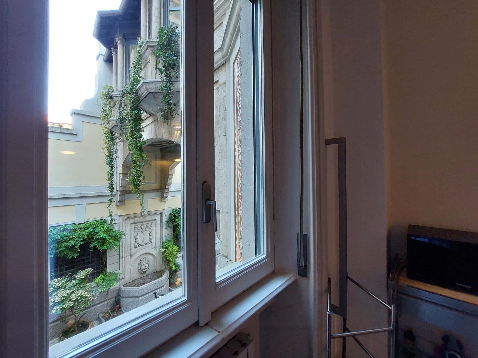 Two-Bedroom Apartment | Via San Marco | Moscova Area photo 1