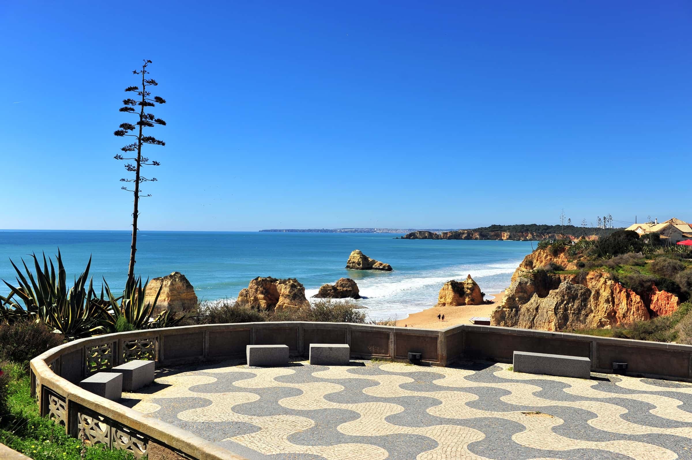 Cozy Apartment 50 m walk from Praia da Rocha Beach photo 1