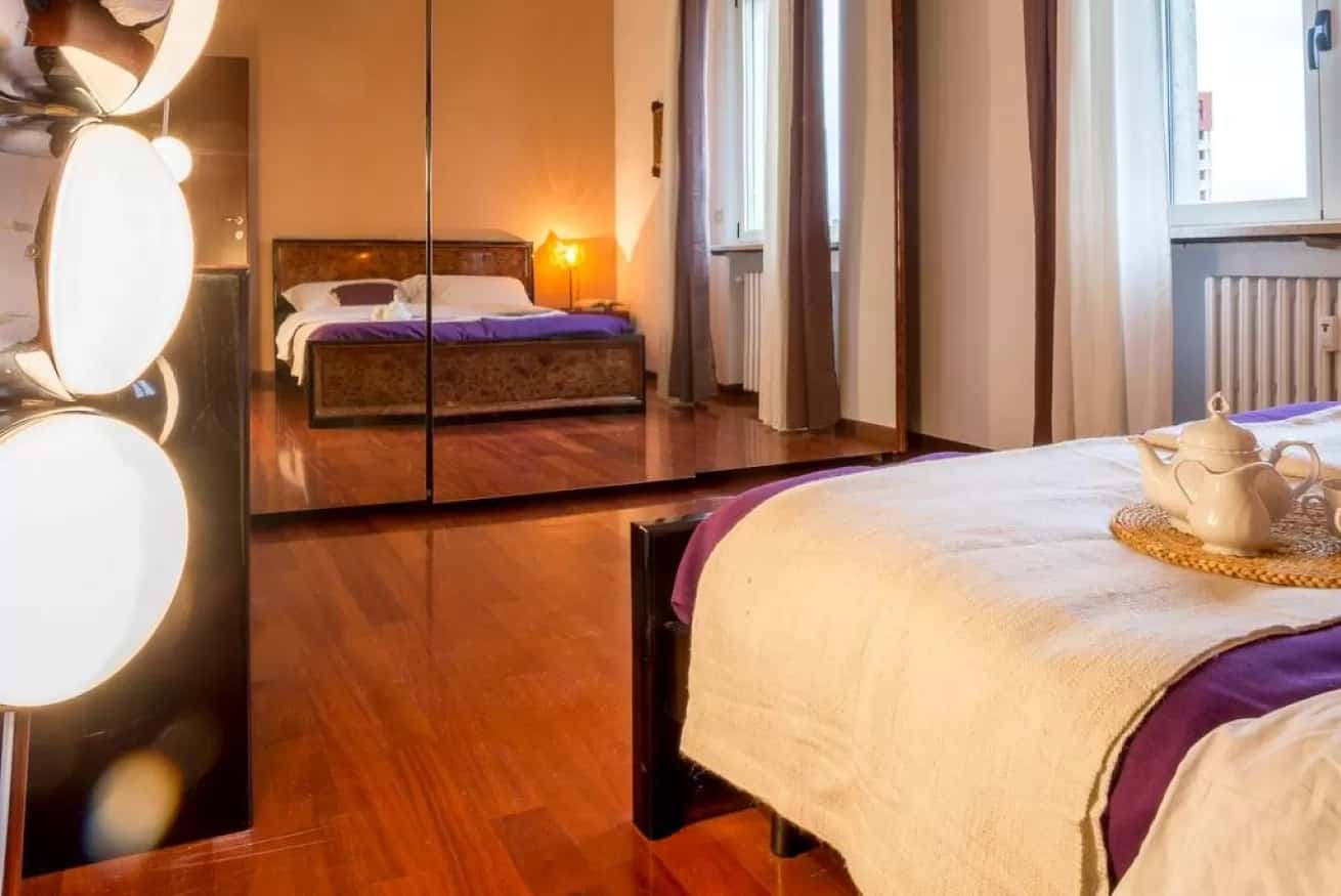 Apartment in Via Francesco Caracciolo photo 1