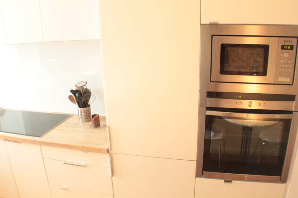 Rhina - schöne, sanierte Altbau-Wohnung im tollen Prenzlauer Berg: zentral gelegen, fußläufig zum Mauerpark photo 1