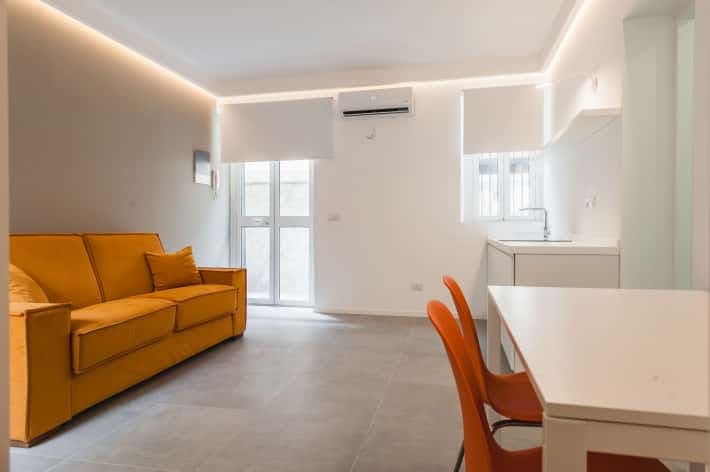 Cutrone romantic apartment photo 1