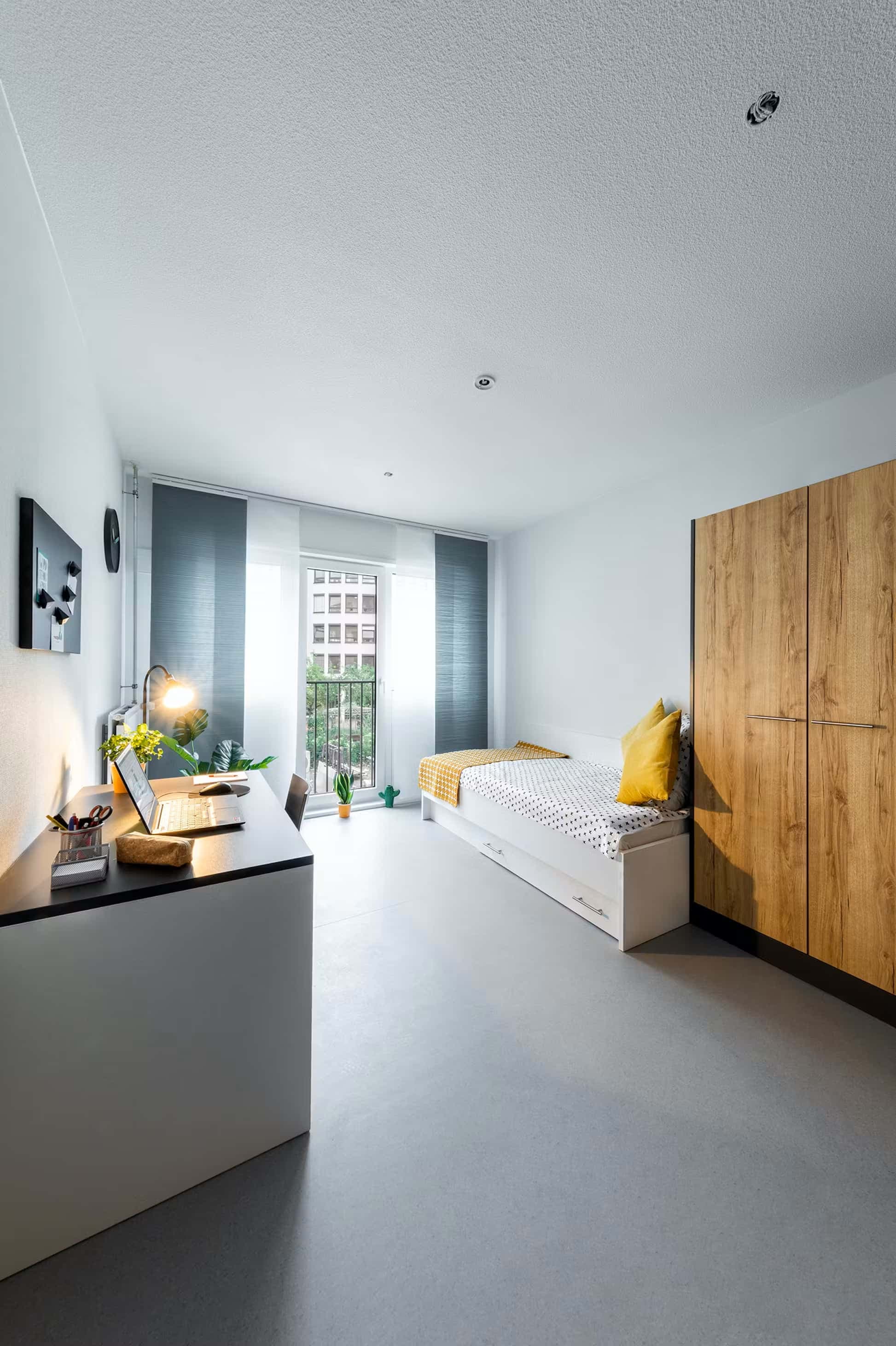 Property photo thumbnail