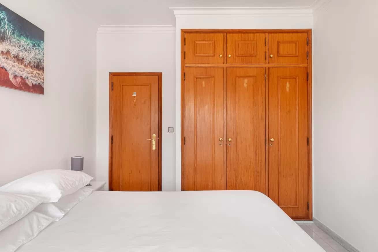 Lovely 1-bed flat w/balcony near the beach photo 1