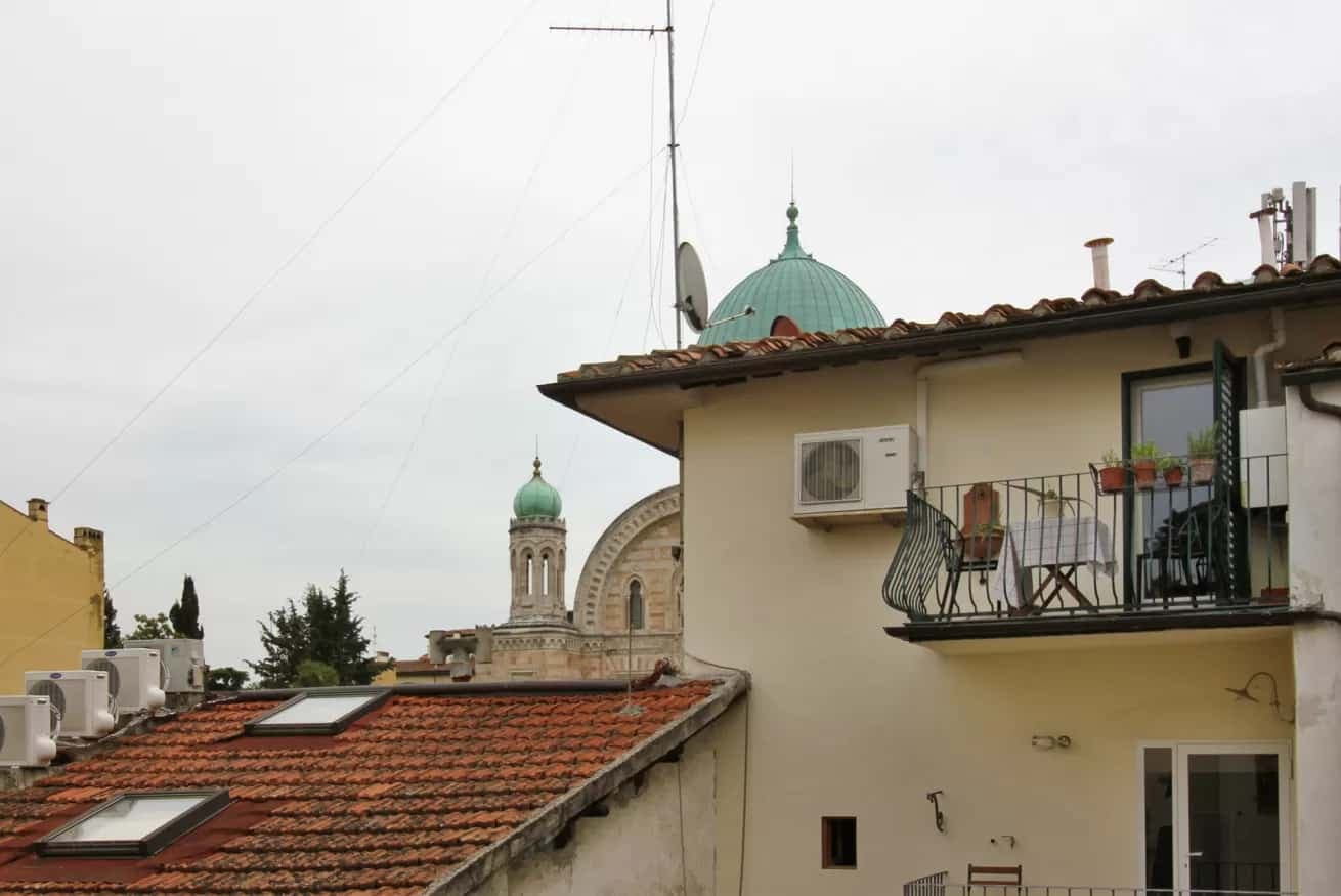 Property photo thumbnail