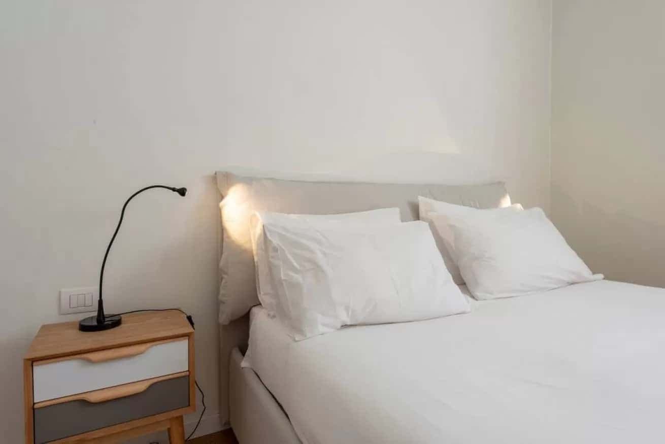 Apartment in Via Federico Confalonieri photo 1