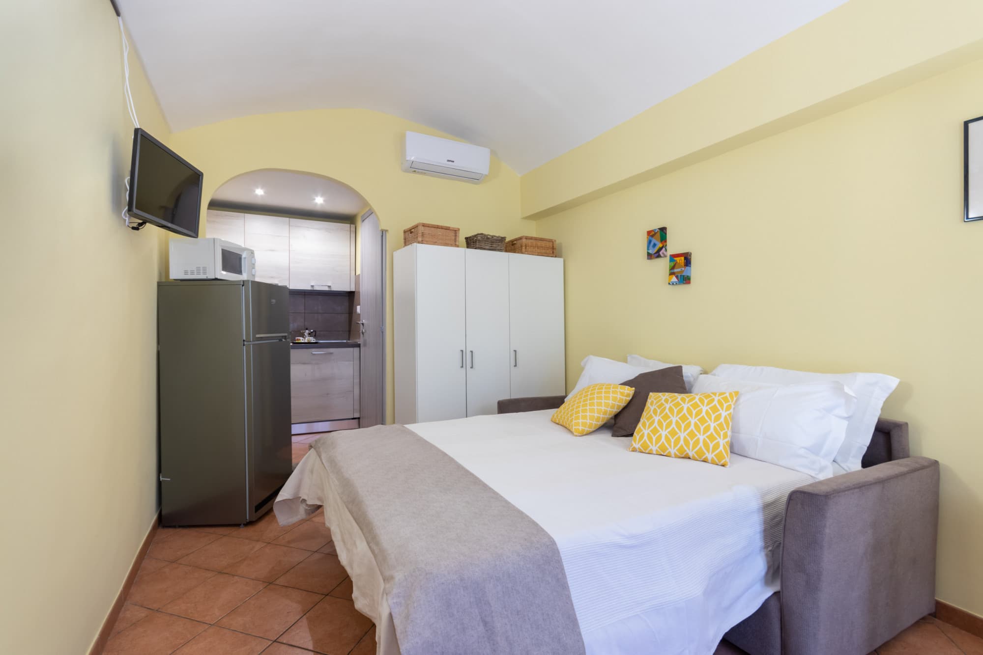 Property photo thumbnail