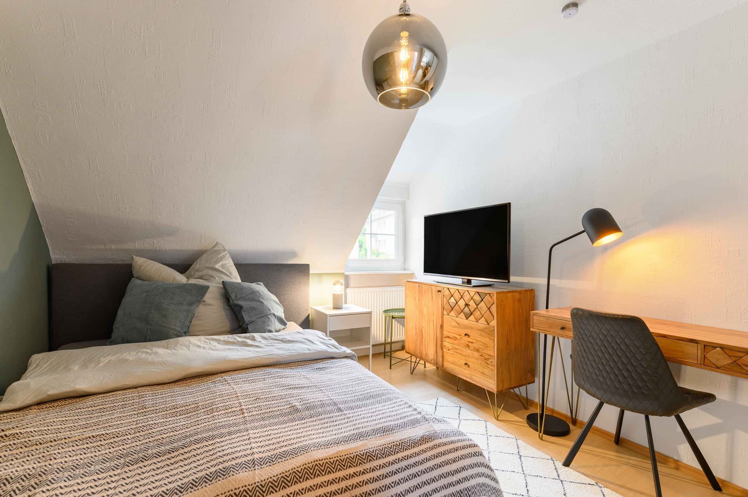 Zimmer in der Albert-Schäffle-Straße photo 1