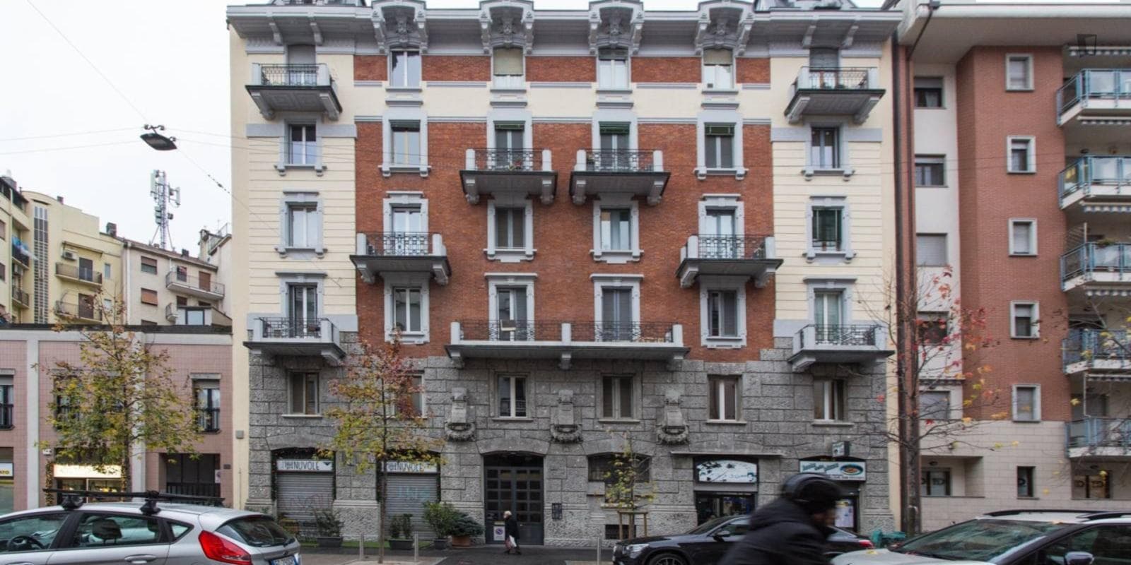 Property photo thumbnail