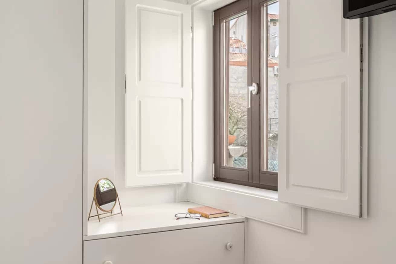 Delightful 1-bed flat with balcony photo 1