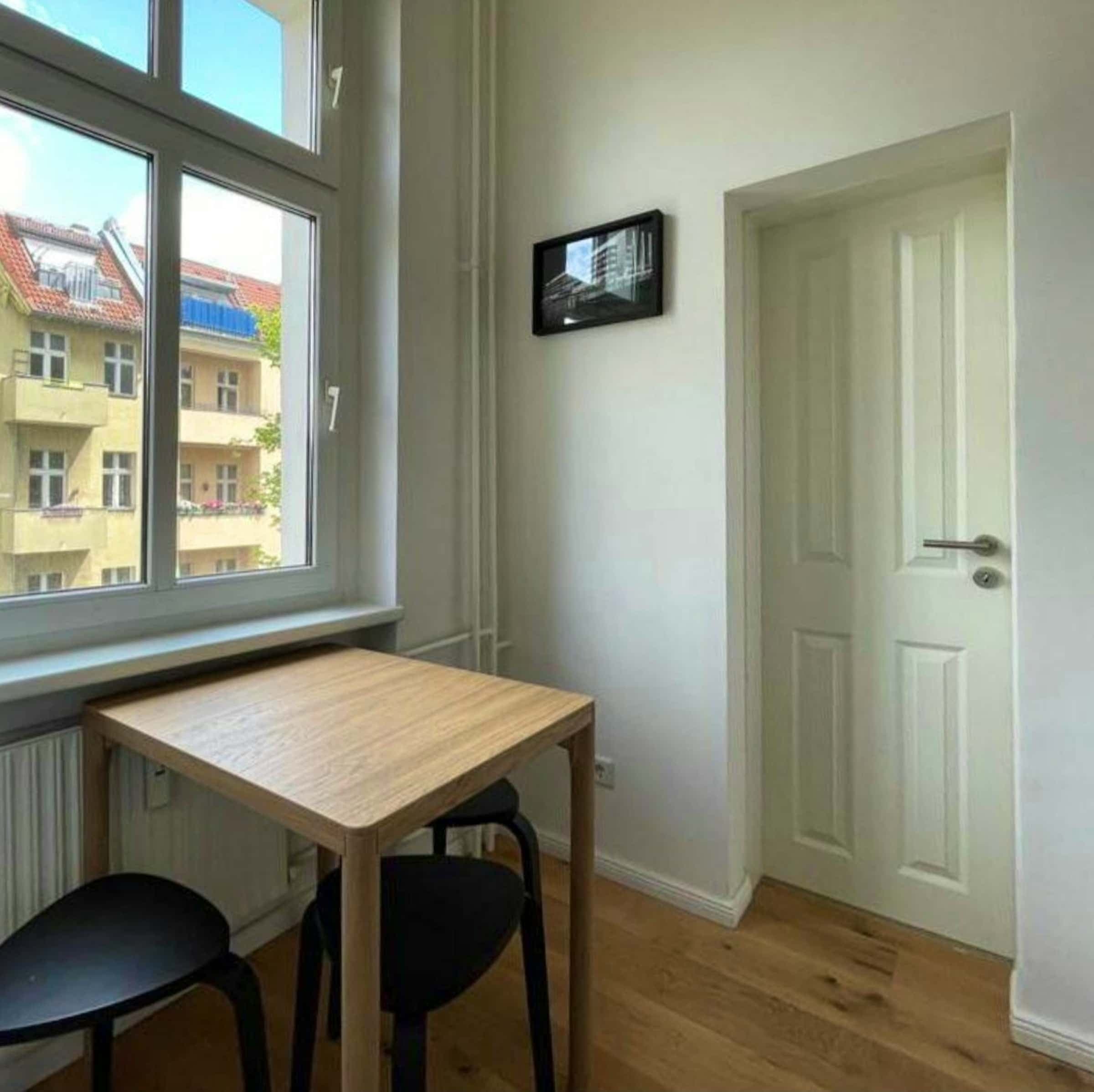 Weisestraße photo 1