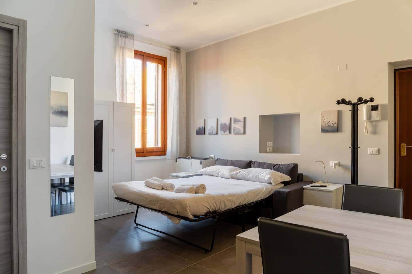 Loft Appena Ristrutturato - Stazione Centrale photo 1