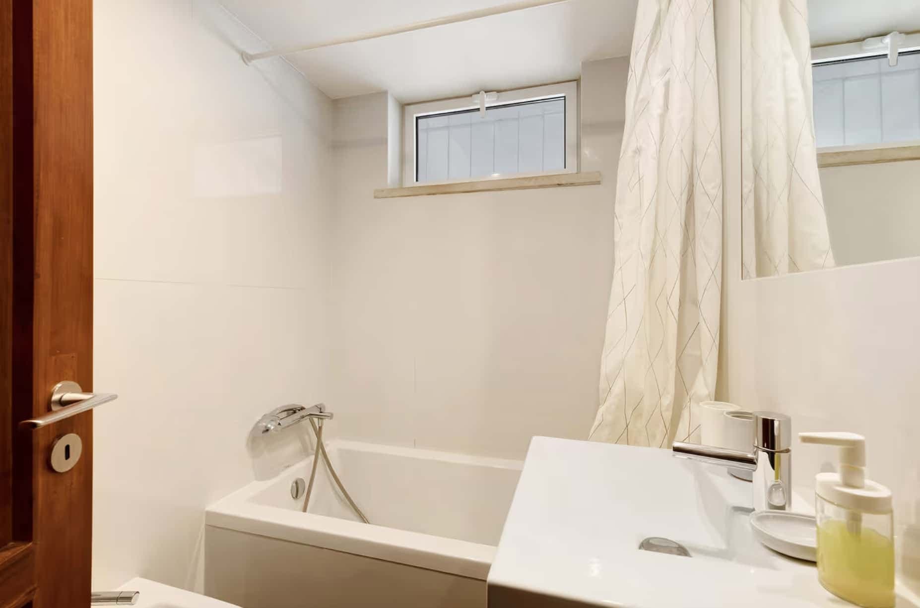 Comfy apartment in Estoril, coast of Lisbon photo 1