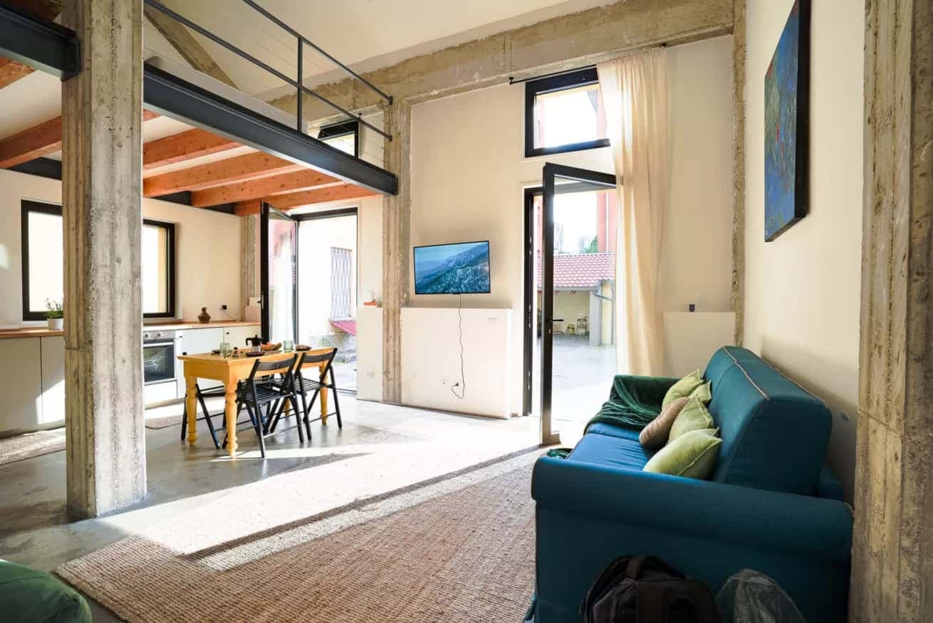 Property photo thumbnail