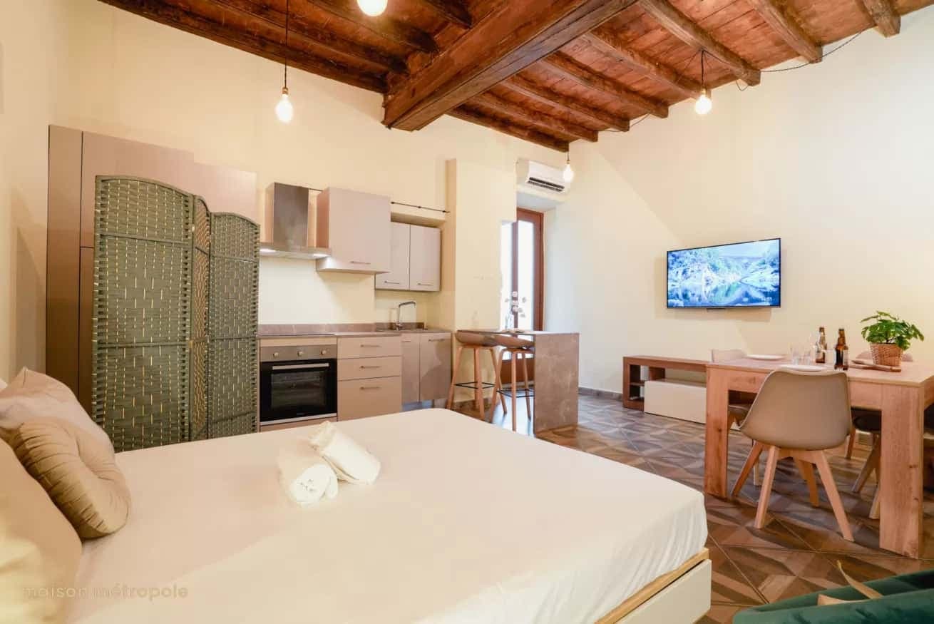 Property photo thumbnail