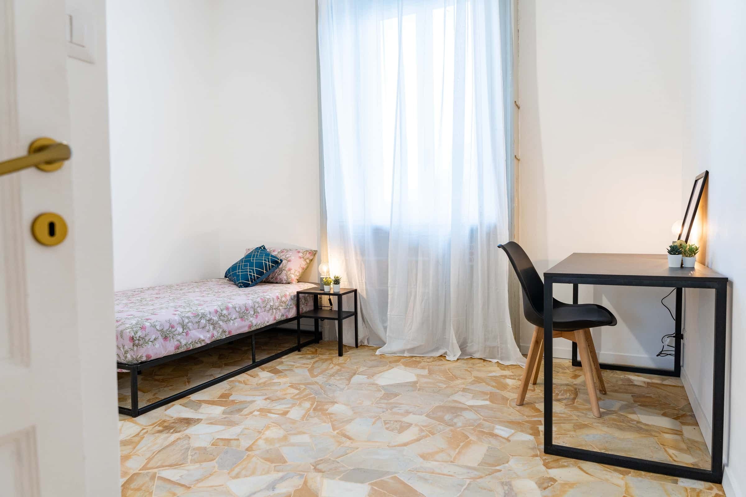 Via Plinio 70 Room 2 photo 1