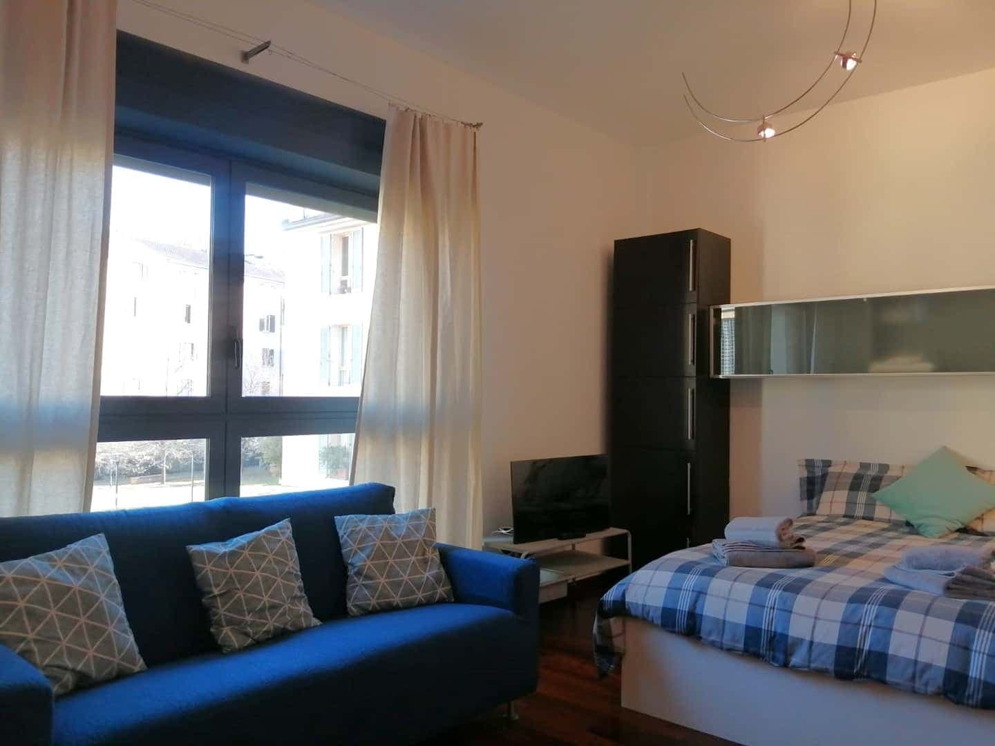 Appartamento in Via Corso San Gottardo - zona Porta Genova - Navigli/Darsena photo 1