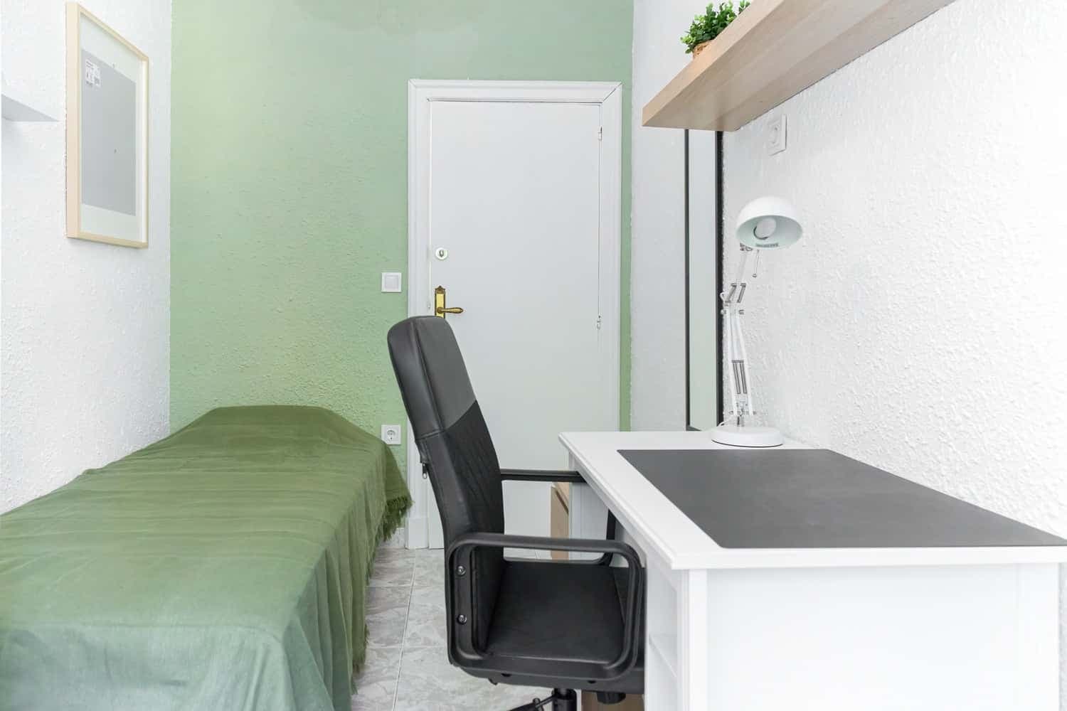 H4 - C/García Sánchez 28, PR puerta E, ZGZ photo 1