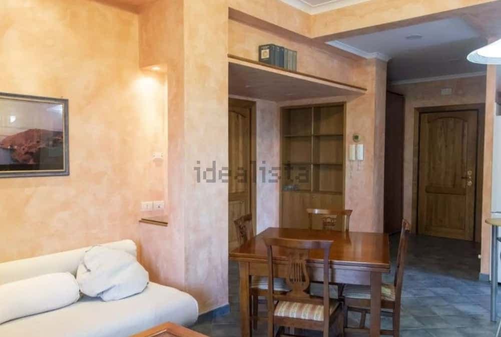 Camera singola in appartamento photo 1