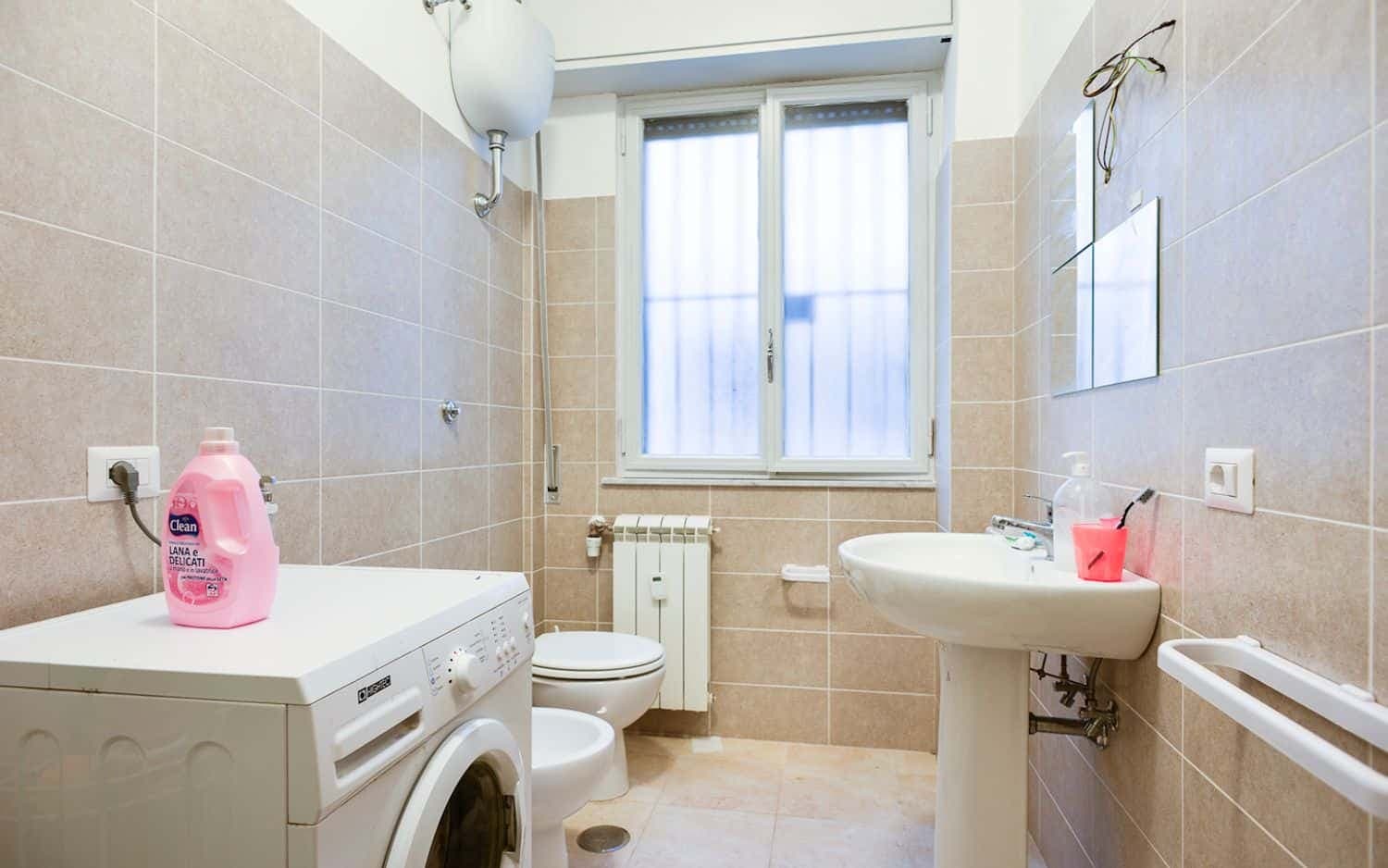Shared Room in Via Francesco Orestano photo 1