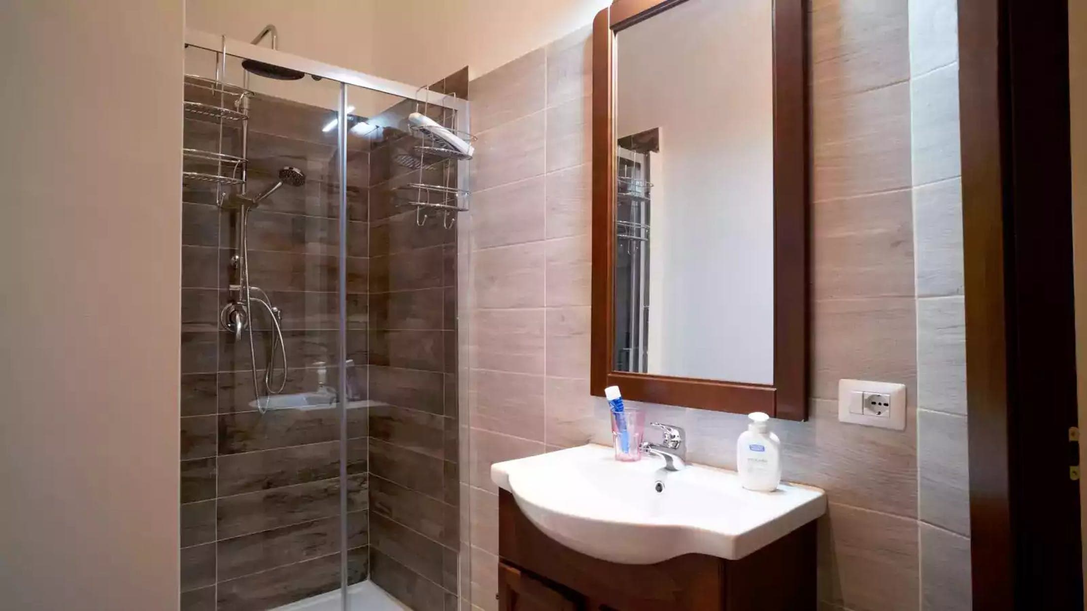 SUPER SUITE ROOM 2 photo 1