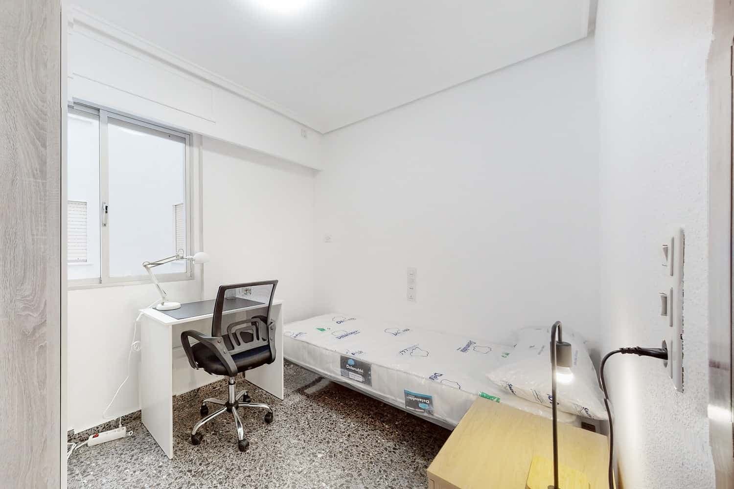 H2 - Av. Vedat, 80, piso 4ª pta. 7 (5H2B) - SG, TRT (VLC) photo 1