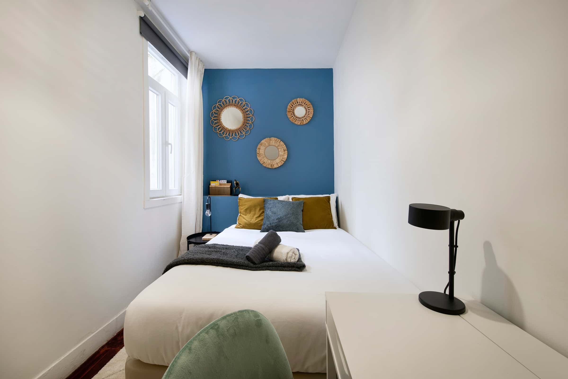 Welcoming bedroom in Arroios - Room 4 photo 1