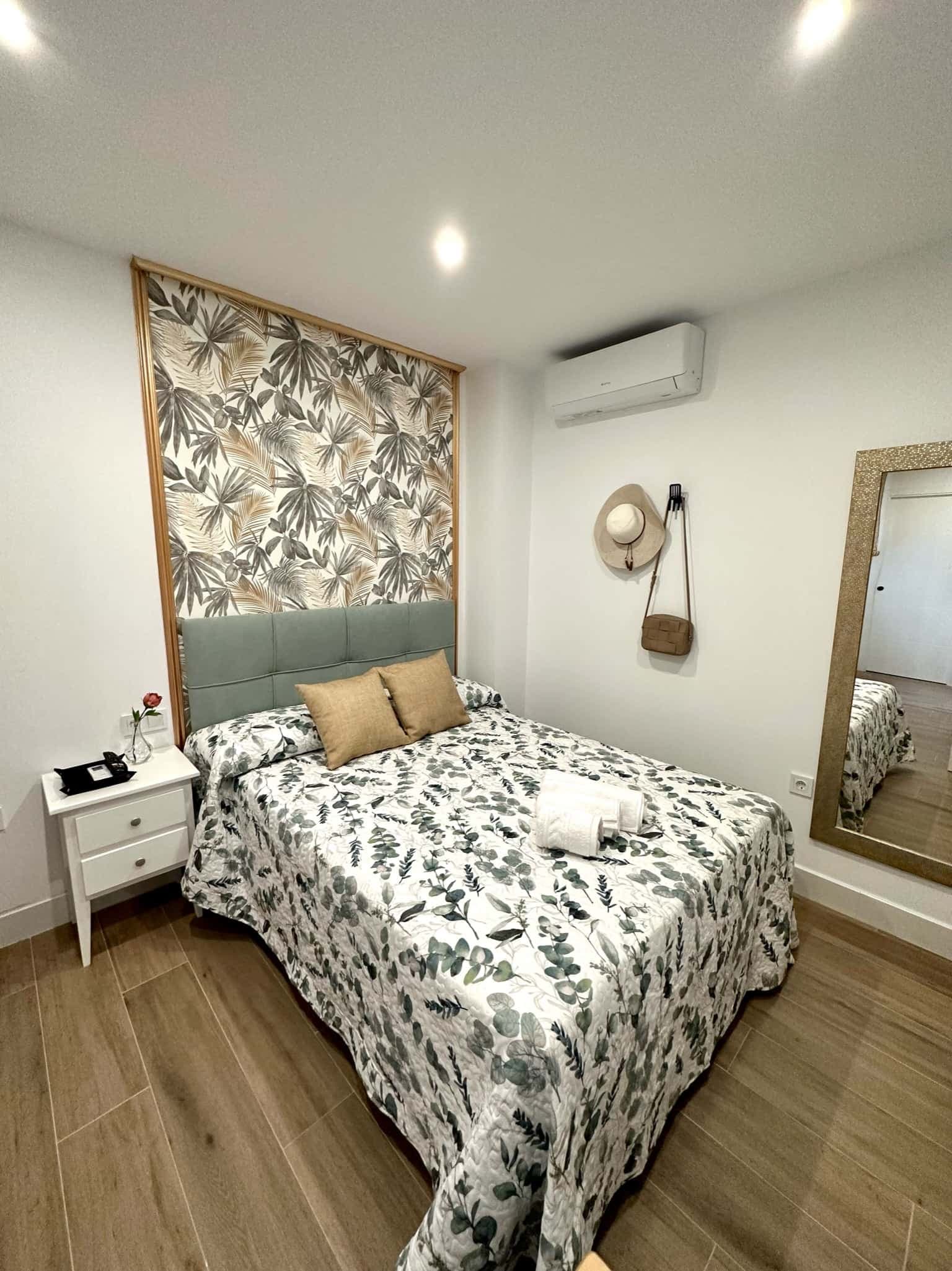 Apartamento en Calle Secunda Romana photo 1