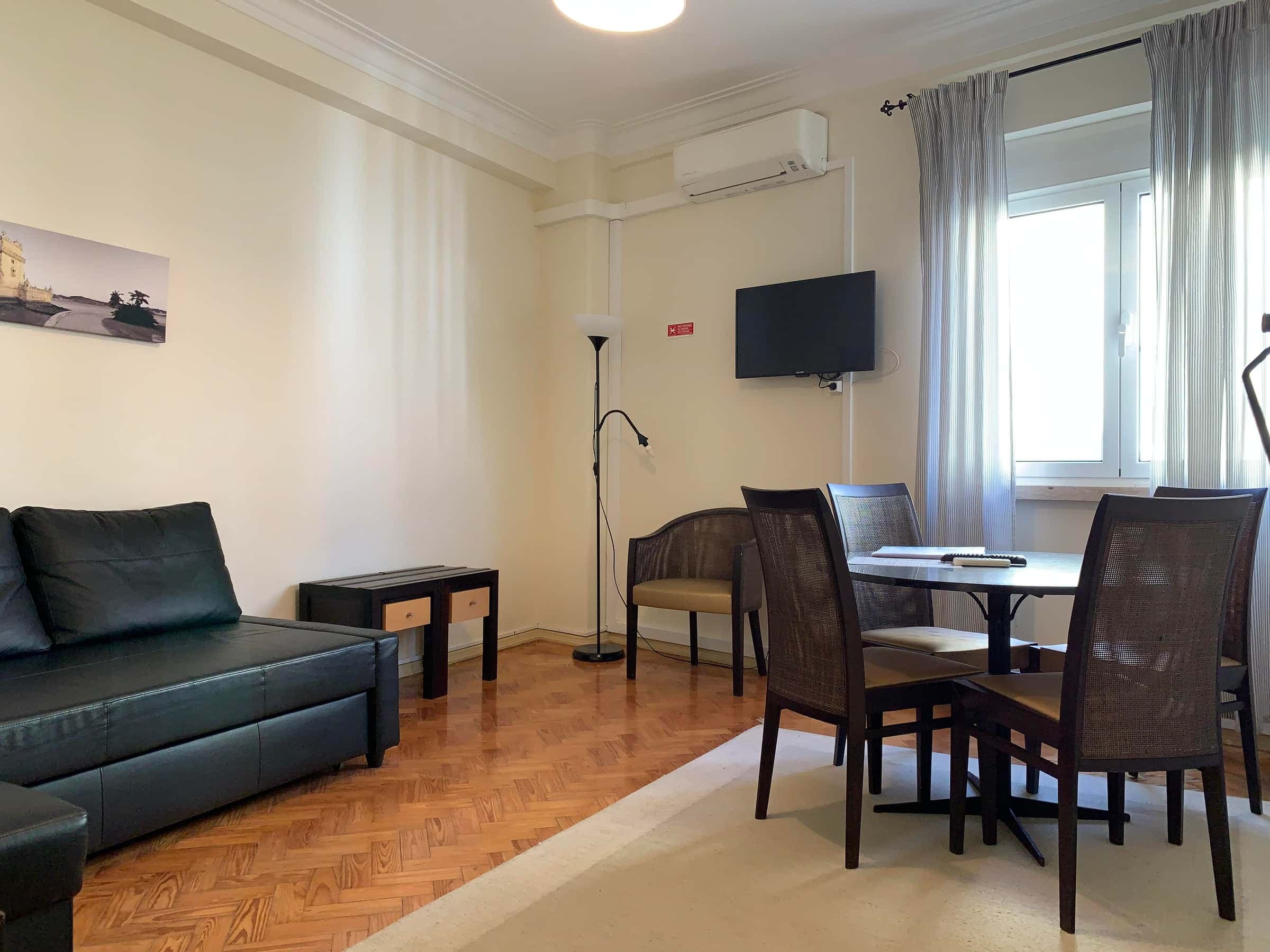 T2 Apartment in Rua do Telhal aos Olivais, Lisbon photo 1