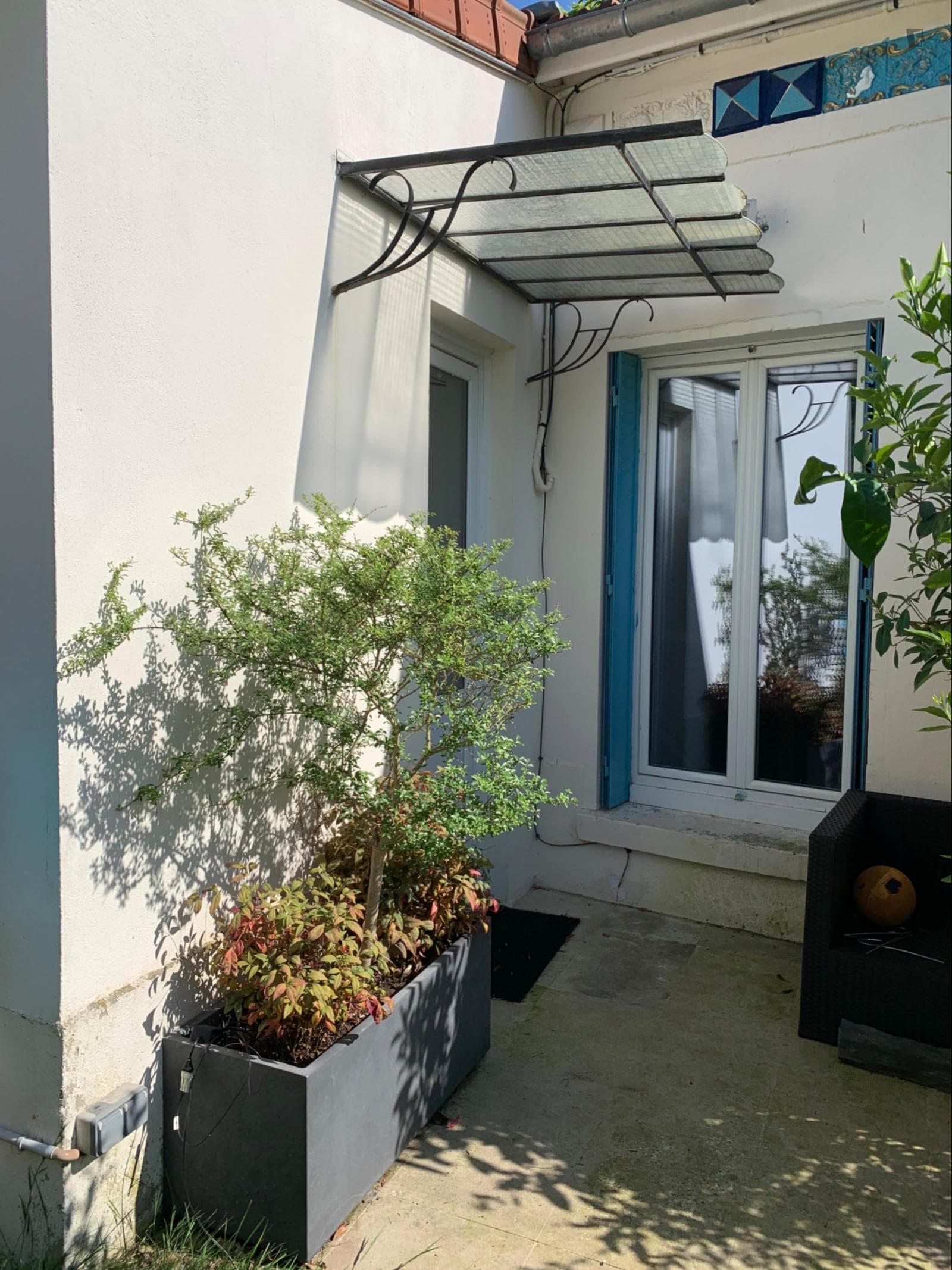 Property photo thumbnail