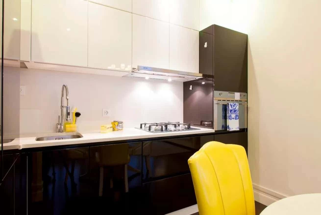 Elegant 1bed moments from Commerce Square photo 1