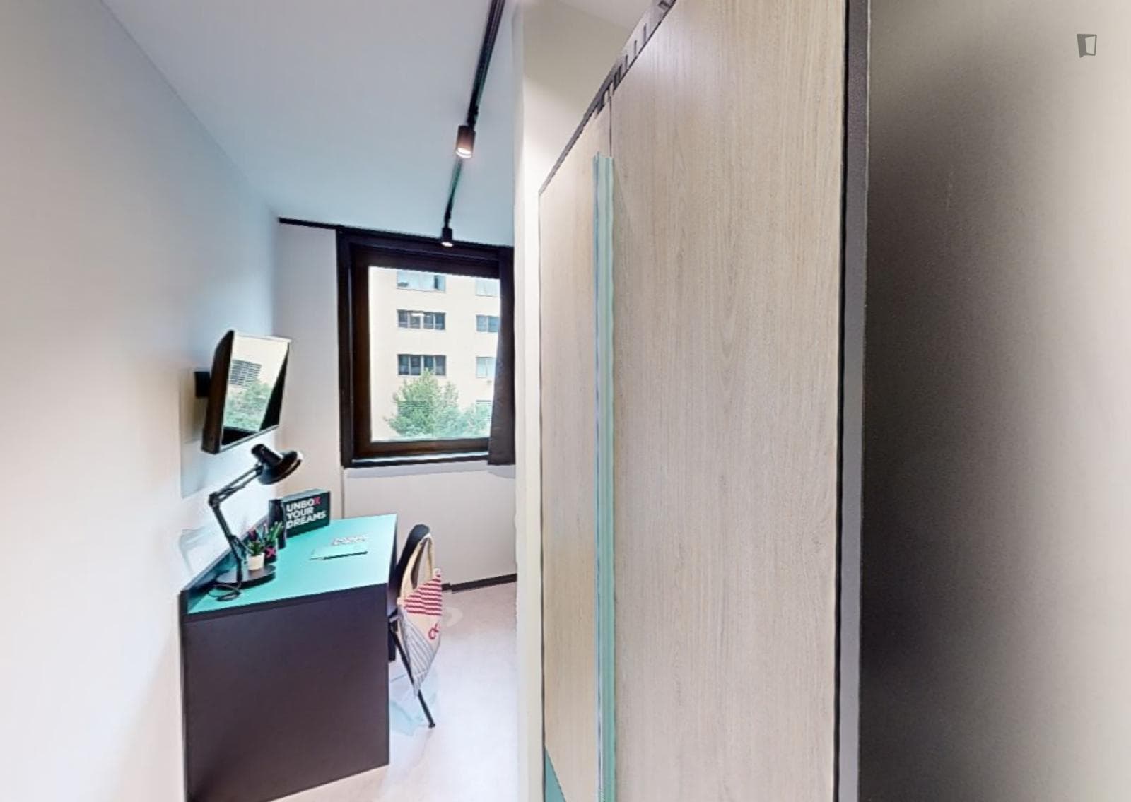 Property photo thumbnail