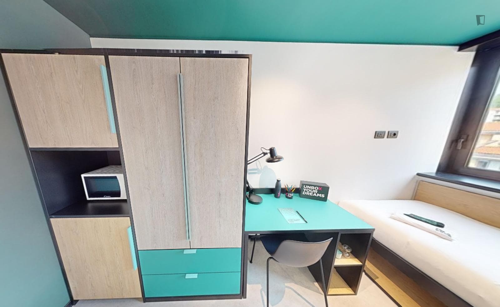 Property photo thumbnail