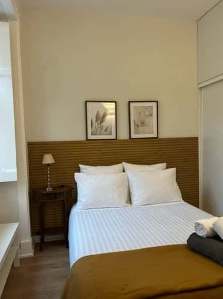 Romantic and Renewed 1 bedroom Apartment - Campolide photo 1