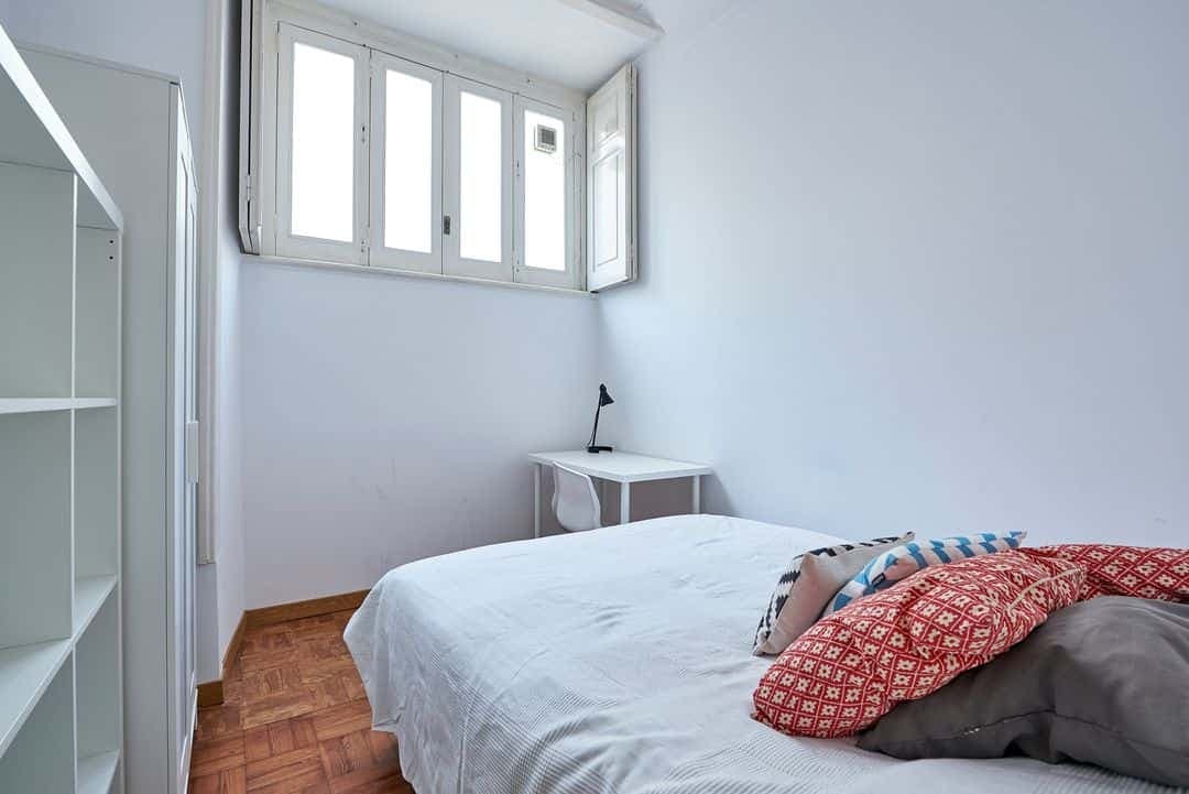 Modern double bedroom in Alameda - Room 2 photo 1