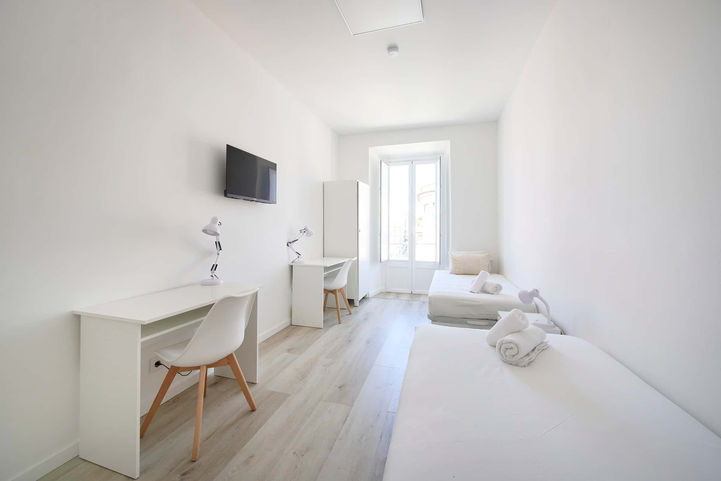 Amazing twin bedroom in Lisbon - Room 3 photo 1